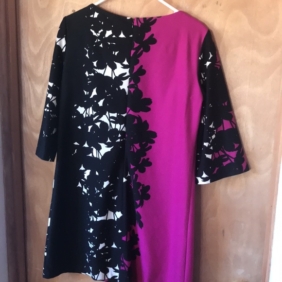 Donna Morgan magenta flower shadows shift, size 12p - Picture 5 of 6